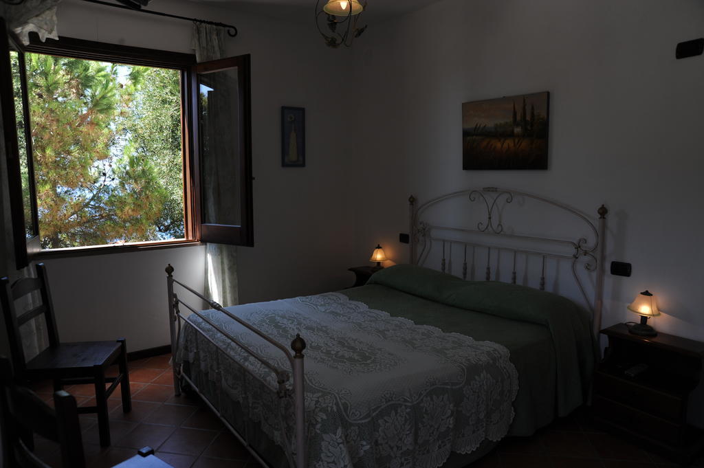 Agriturismo La Focazza Villa Ascea Room photo